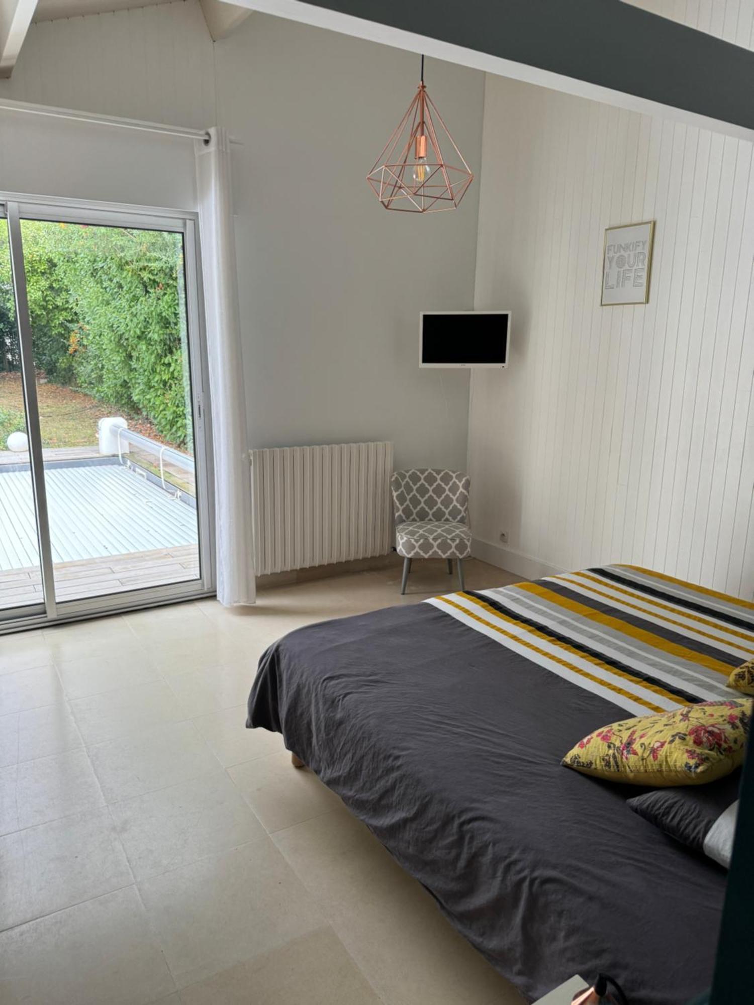 Chambres D'Hotes Des Tours A La Rochelle ラ・ロシェル エクステリア 写真